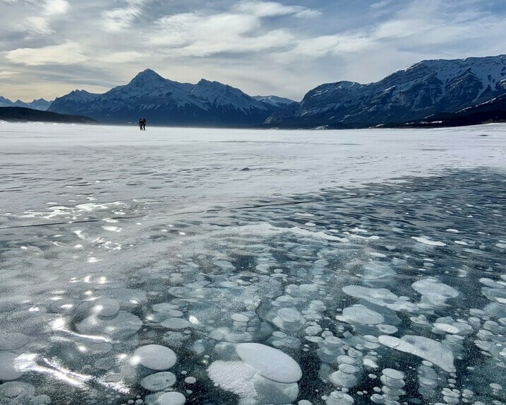 Abraham Lake's famous ice bubbles